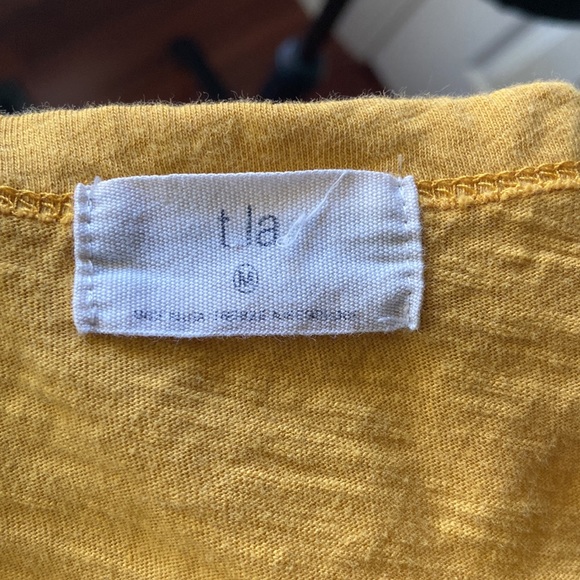 T.la Anthropologie Cotton V Neck Tee 3/4 Sleeves - Picture 7 of 9